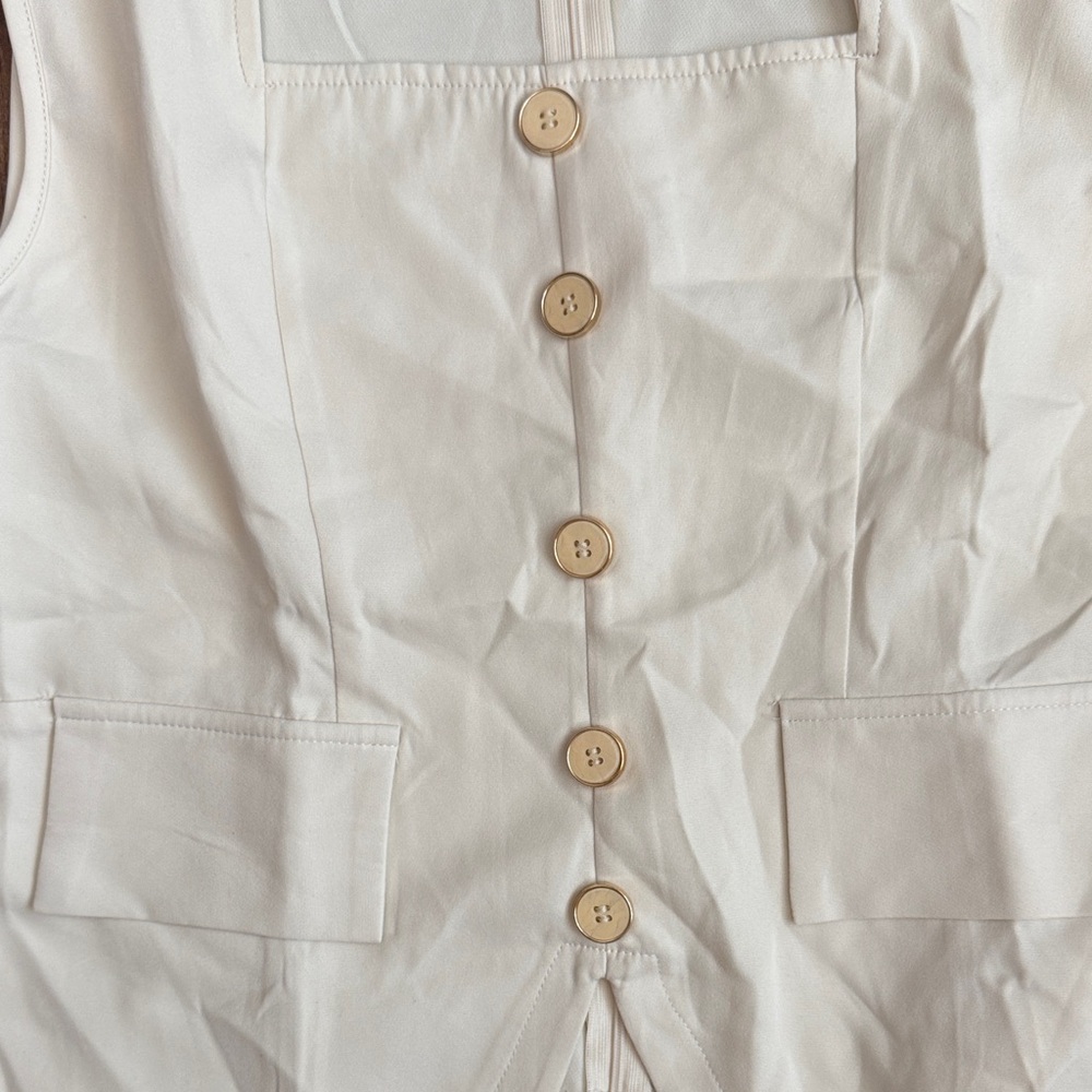 Womens Cream Button-Front - Picture 3 of 7